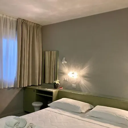 Primo Hotel