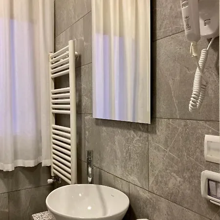 Primo Hotel