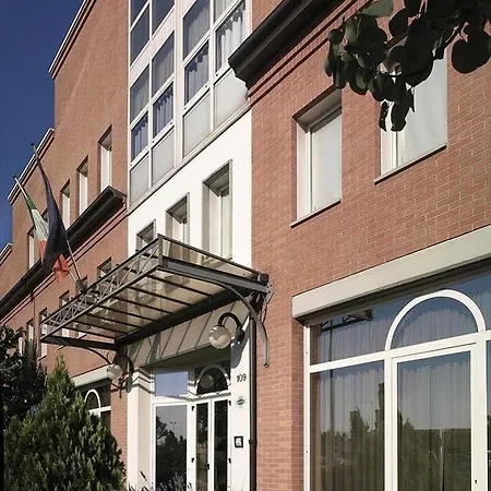 Hotel Primo 3*
